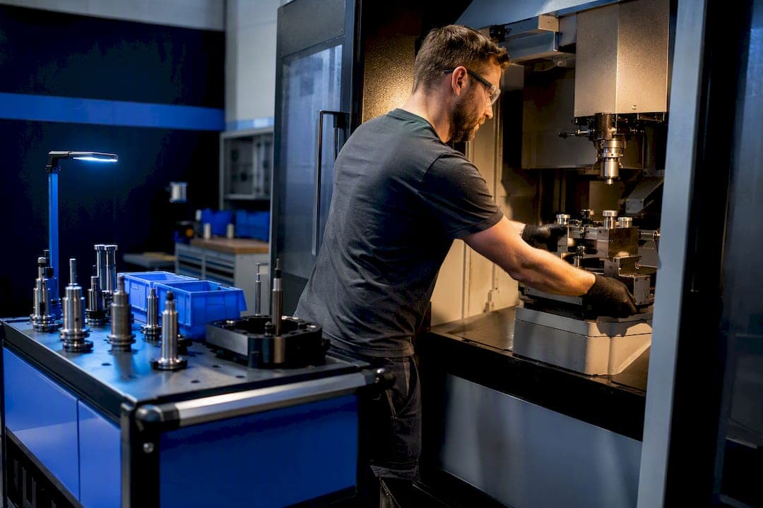 Reduce Setup Time 30–70% in 8–12 Weeks for Production Managers